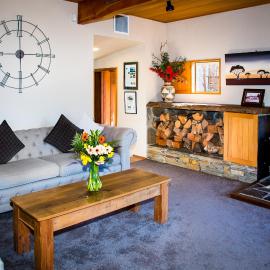 Te Wanaka Lodge، فندق في واناكا