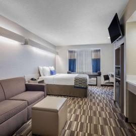 Microtel Inn & Suites by Wyndham Atlanta Buckhead Area, hotel sa Atlanta