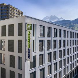 Holiday Inn Express - Luzern - Kriens by IHG, отель в Люцерне