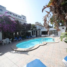 Bristol Hotel, hotel en Gibraltar