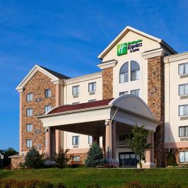 Holiday Inn Express Hotel & Suites Kingsport-Meadowview I-26 by IHG