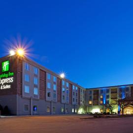 Holiday Inn Express and Suites Pittsburgh West Mifflin by IHG