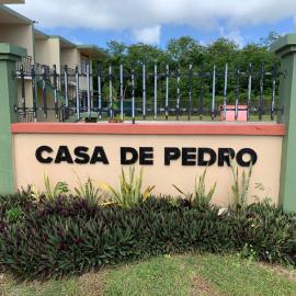 Entire Private Villa- Casa De Pedro, hotel a Mangilao