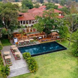 Sanctum Inle Resort, готель у місті Науншве