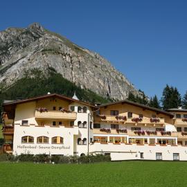 Hotel Kirchdach, hotel v destinaci Gschnitz
