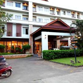 Nana Buri Hotel, hotel v destinácii Chumphon