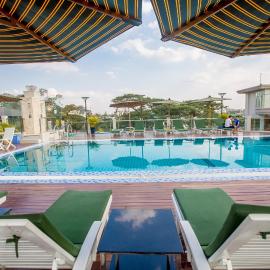 Prestige Residences at Golden Valley by Grand United Hospitality, viešbutis Jangonae