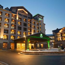 Viesnīca Holiday Inn Resort Alpensia Pyeongchang by IHG pilsētā Phjončhana