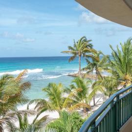 White Sands Beach Condos, hotel a Christ Church