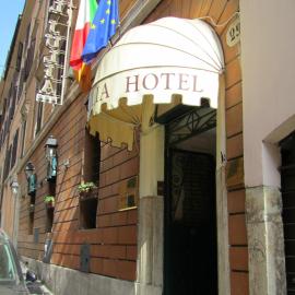 Hotel Julia Trevi - Spagna, hotel in Rome