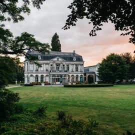 Viesnīca Vaeshartelt Maastricht - Free Parking Māstrihtā
