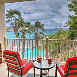Saint Thomas Condo w/ Ocean Views, Walk to Beach!, hotell i Frydendal