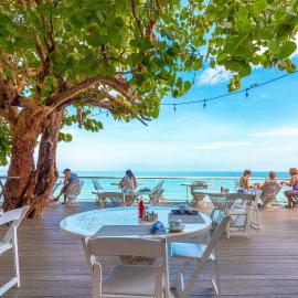 Travellers Beach Resort, hotel a Negril