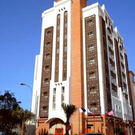 Al Liwan Suites Rawdat Al Khail, hotel Dohában