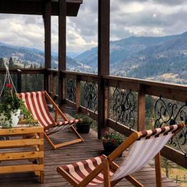AGORA Chalet, khách sạn ở Slavske