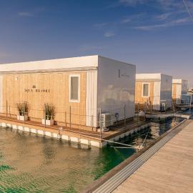 AQUA RESORT GIULIANOVA - Houseboat Experience, hotel em Giulianova