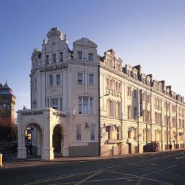 The Angel Hotel, hotel a Cardiff