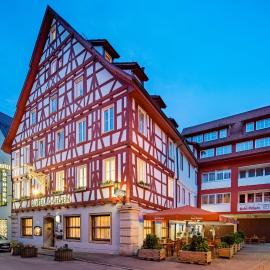 Hotel-Restaurant Ochsen, hotel v mestu Blaubeuren