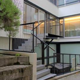 Green Marmot Capsule Hotel Zürich، فندق في زيورخ