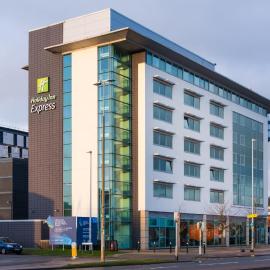 Holiday Inn Express Lincoln City Centre by IHG、リンカーンのホテル