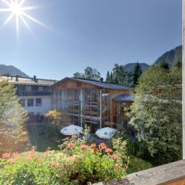 Outdoorhotel Jäger von Fall, hotel en Lenggries