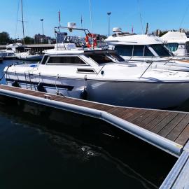 Nuit insolite sur un bateau chauffé, hotel u gradu 'Calais'