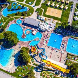 Mediteran Homes with Terme Čatež Tickets, hotel en Čatež ob Savi