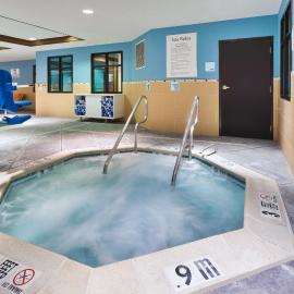 Holiday Inn Express Hotel & Suites Warminster-Horsham by IHG