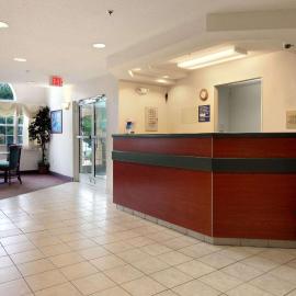 Super 8 by Wyndham Harbison/Parkridge Hospital, hotel din Columbia