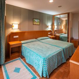 Astures, hotel in Oviedo