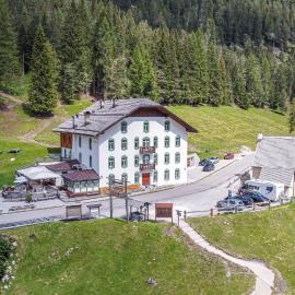 Rifugio Ospitale，科爾蒂納丹佩佐的飯店