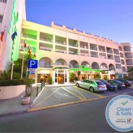 Aparthotel Calema Avenida Jardim, hotel v destinácii Monte Gordo