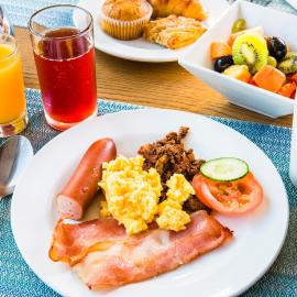 Holiday Inn Express Sandton-Woodmead by IHG, hotel en Johannesburgo