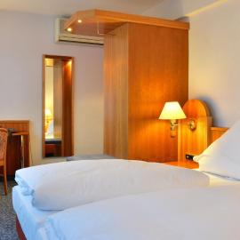 Hotel Ilbertz, hotel in Cologne