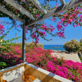 Nostos Beach, hotel en Kamari