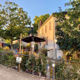 Brive-la-Gaillarde में, होटल Abelha Hôtel Le France