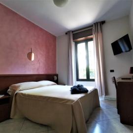 Hotel Venini, hotel en Milán