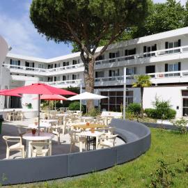 Actif Residence, hotel in La Grande Motte