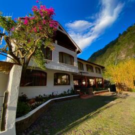 Hotel Volcano Baños, hotel v destinaci Baños