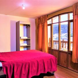 Rumi Wasi: Chivay'da bir otel