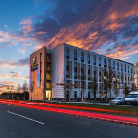 Holiday Inn Express - Bicester by IHG, hotel in Bicester