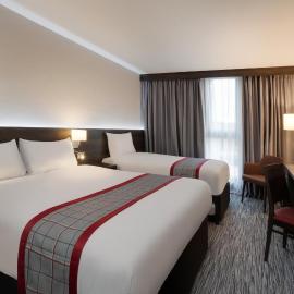 लीड्स में, होटल Ramada by Wyndham Leeds East