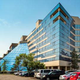 Crowne Plaza Hotel St. Louis Airport by IHG