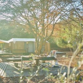 LOOF Tiny House Camp, hotel en Fuefuki