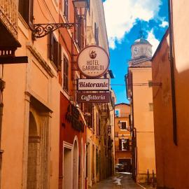 Hotel Ristorante Garibaldi, hotel v destinaci Frosinone