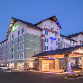 Holiday Inn Express & Suites - Seattle South - Tukwila by IHG