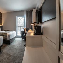 Hôtel Le Francis, hotel em New Richmond