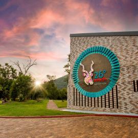 26° South Bush Boho Hotel, ξενοδοχείο σε Muldersdrift
