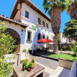 Hotel CasaDeTodos, hotel en Santiago