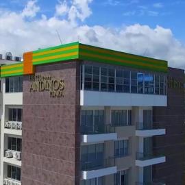 Hotel Andinos Plaza Florencia、フロレンシアのホテル